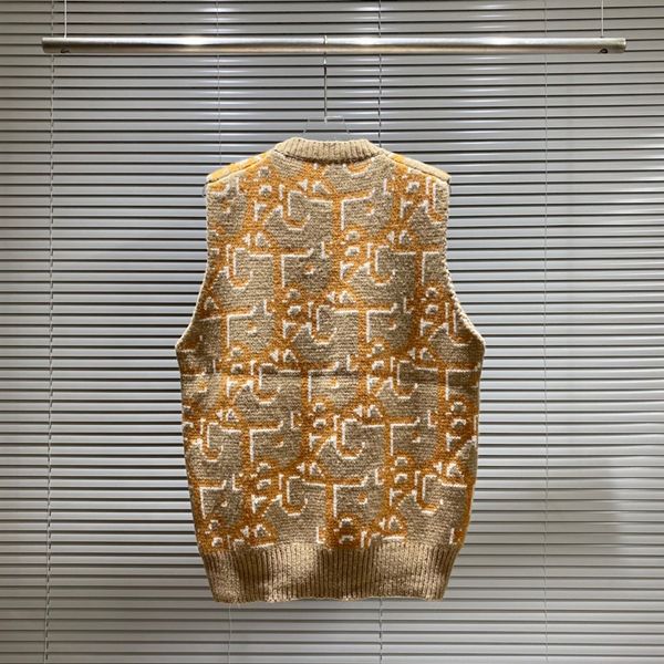 new aop jacquard letter knitted sweater in autumn / winter 2022acquard knitting machine e custom jnlarged detail crew neck cotton r38u88, White;black
new aop jacquard letter knitted sweater in autumn / winter 2022acquard knitting machine e custom jnlarged detail crew neck cotton r38u88, White;black