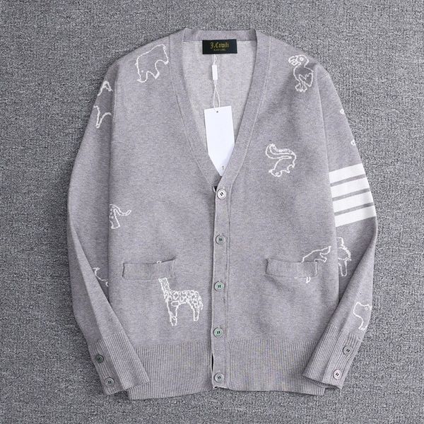 designer new men's knitted cardigan in autumn of 21, zoo pattern sweater, fashionable outer coat, 2002 luxury, Black
designer new men's knitted cardigan in autumn of 21, zoo pattern sweater, fashionable outer coat, 2002 luxury, Black