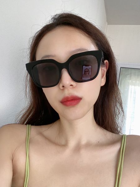 designer sunglasses xiaoxiangjia diamond studded letter sunglass women's advanced sense ins uv 5423 square round face thin, White;black
designer sunglasses xiaoxiangjia diamond studded letter sunglass women's advanced sense ins uv 5423 square round face thin, White;black