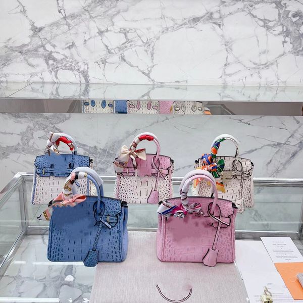 2022 new women shoulder bags ostrich pattern handbag luxury casual versatile female messenger birkin bag
2022 new women shoulder bags ostrich pattern handbag luxury casual versatile female messenger birkin bag