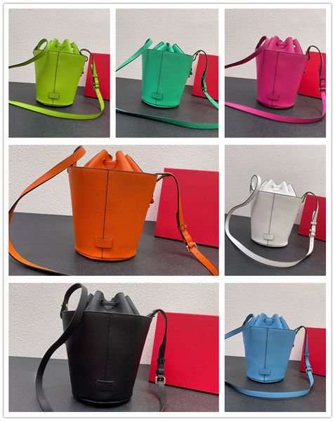 cow leather lamedusa bags 20cm xw j06110 new fashion hand knit totes women purse shoulder bag single accrossbag
cow leather lamedusa bags 20cm xw j06110 new fashion hand knit totes women purse shoulder bag single accrossbag