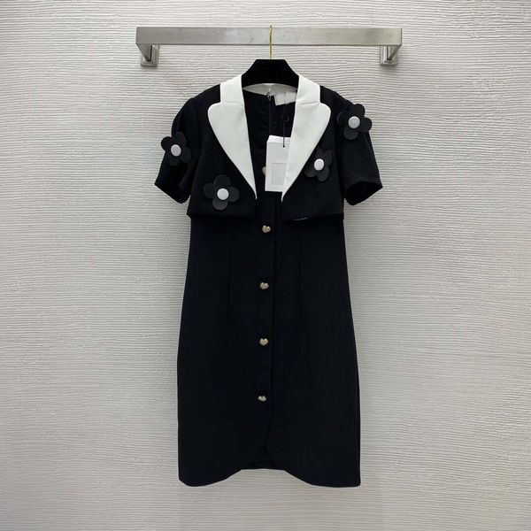 6 xl 2022 runway dress springsummer dress lapel neck short sleeve brand same style empire womens dress fashion weilan, Black
6 xl 2022 runway dress springsummer dress lapel neck short sleeve brand same style empire womens dress fashion weilan, Black