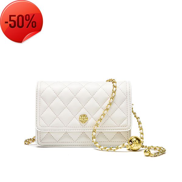 luxury designerautumn 2022 new korean version easy to take golden ball chain small square fashion lingge women's bag single shoulder me
luxury designerautumn 2022 new korean version easy to take golden ball chain small square fashion lingge women's bag single shoulder me
