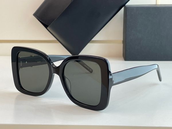 womens sunglasses for women men sun glasses mens m129 fashion style protects eyes uv400 lens with case, White;black
womens sunglasses for women men sun glasses mens m129 fashion style protects eyes uv400 lens with case, White;black