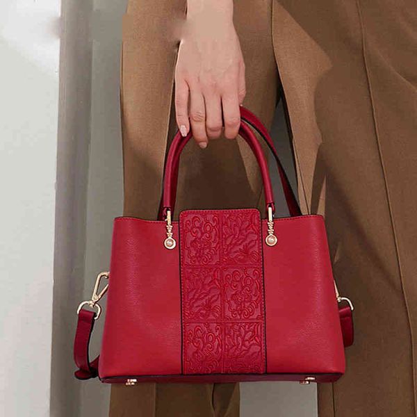 bag 2022 new high-capacity messenger designer bags for women crossbody handbags
bag 2022 new high-capacity messenger designer bags for women crossbody handbags