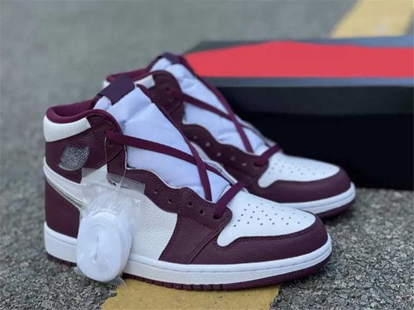authentic 1 high og bordeaux basketball shoes men women white metallic silver hand crafted 555088-611 sports sneakers size 36-47
authentic 1 high og bordeaux basketball shoes men women white metallic silver hand crafted 555088-611 sports sneakers size 36-47