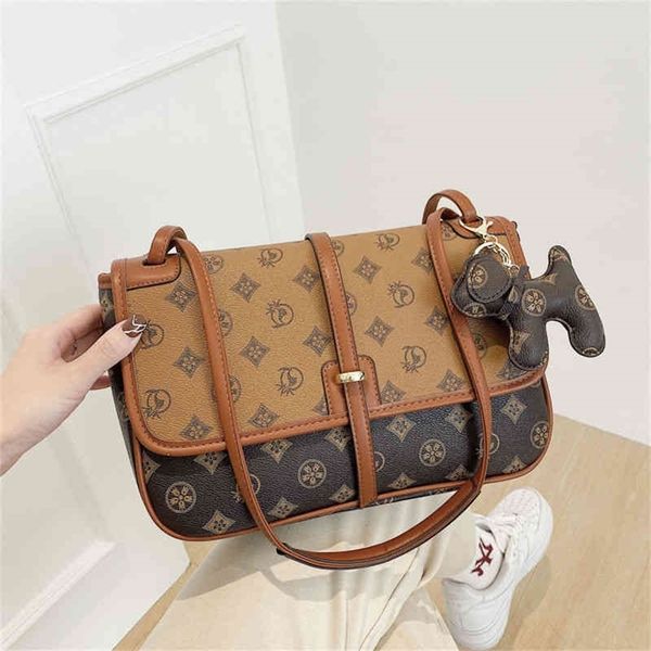 light high beauty bag female spring fashion versatile flower single shoulder bag french european and american diagonal 75% purses stores sal
light high beauty bag female spring fashion versatile flower single shoulder bag french european and american diagonal 75% purses stores sal