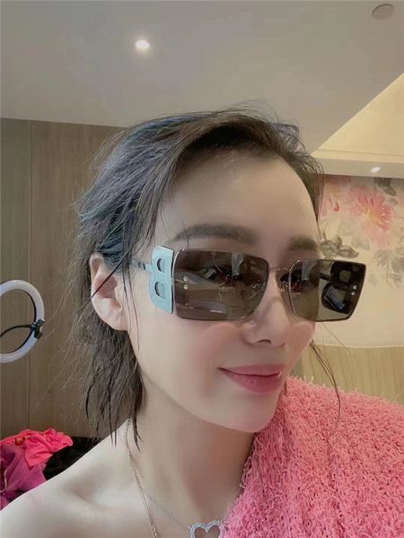 new designer sunglasses b-home metal large b-standard sunglass ins net red same style personalized fashion men's and women's trend, White;black
new designer sunglasses b-home metal large b-standard sunglass ins net red same style personalized fashion men's and women's trend, White;black