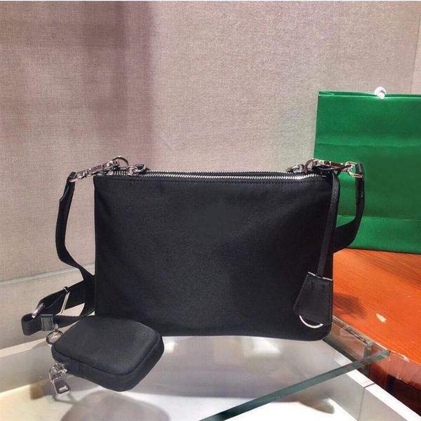 whole fashion shoulder bag messenger bag cross body bag men twin set chain purse classic satchel handbag canvas parachute fabr1863
whole fashion shoulder bag messenger bag cross body bag men twin set chain purse classic satchel handbag canvas parachute fabr1863