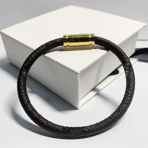 leather bracelets charm bangles fashion magnetic buckle size 17/19/21 jewelry women man bangle wholesale designer bracelet, Golden;silver
leather bracelets charm bangles fashion magnetic buckle size 17/19/21 jewelry women man bangle wholesale designer bracelet, Golden;silver