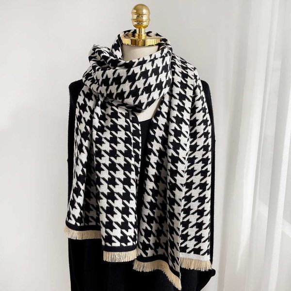 classic 2022 new design cashmere scarf women winter scarfs classic thousand bird lattice pattern cashmere pashminas shawls scarves, Blue;gray
classic 2022 new design cashmere scarf women winter scarfs classic thousand bird lattice pattern cashmere pashminas shawls scarves, Blue;gray