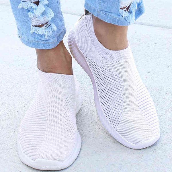 women sneakers female knitted vulcanized shoes casual slip on ladies flat shoe mesh trainers soft walking footwear zapatos mujer y220526, Black
women sneakers female knitted vulcanized shoes casual slip on ladies flat shoe mesh trainers soft walking footwear zapatos mujer y220526, Black