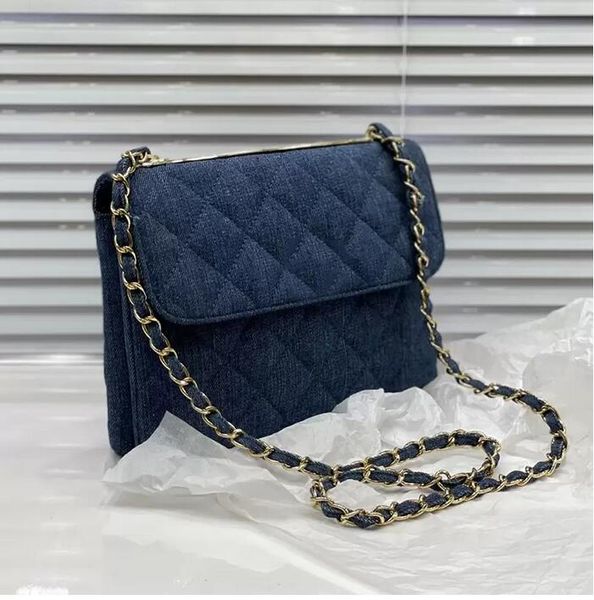 fashion grace vinatge france womens denim trendy bags classic flap multi pochetter quilted gold metal hardware shoulder purse classical clut
fashion grace vinatge france womens denim trendy bags classic flap multi pochetter quilted gold metal hardware shoulder purse classical clut