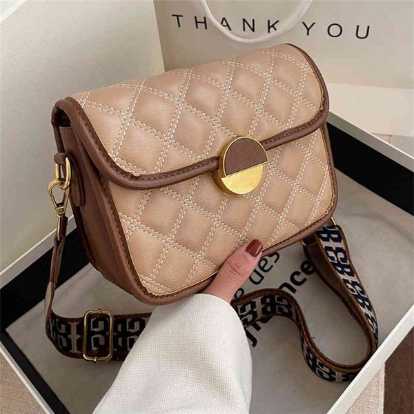 this year's popular women's trendy lingge small square versatile ins single messenger design purses online
this year's popular women's trendy lingge small square versatile ins single messenger design purses online