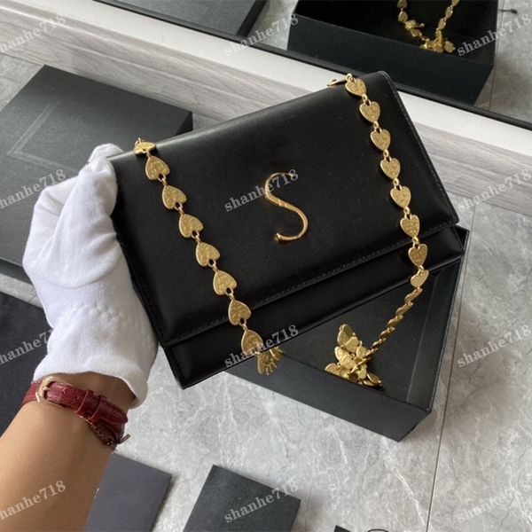 classic gold chain shoulder crossbody bags cowhide handbags women envelope messenger bag designer luxury lady flap purse clutch wallets mini
classic gold chain shoulder crossbody bags cowhide handbags women envelope messenger bag designer luxury lady flap purse clutch wallets mini