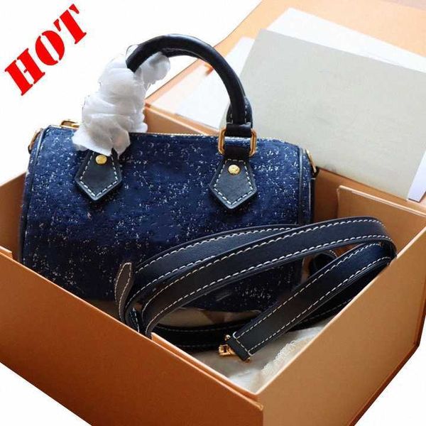 2022 nano womens messenger bag classic style fashion shoulder lady totes handbags speedy 16cm with shoulder strap leather mens denim bags
2022 nano womens messenger bag classic style fashion shoulder lady totes handbags speedy 16cm with shoulder strap leather mens denim bags