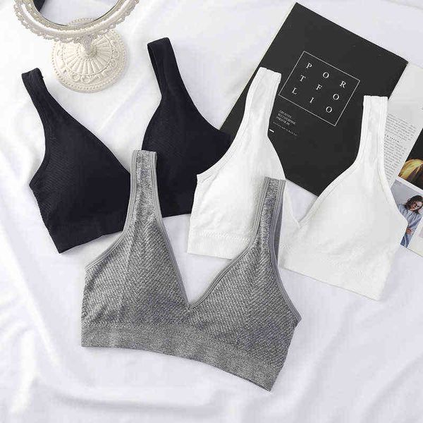 seamless bra sports for women plunge female deep v underwear backless lette lingerie 2022 l220726, Red;black 
seamless bra sports for women plunge female deep v underwear backless lette lingerie 2022 l220726, Red;black