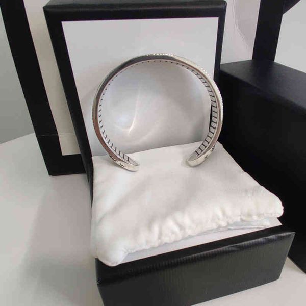 fashion european and american design double g letter bracelet for men and women retro hollow bracelet 925 silver g 22ucci couple jewelry gif, Black
fashion european and american design double g letter bracelet for men and women retro hollow bracelet 925 silver g 22ucci couple jewelry gif, Black