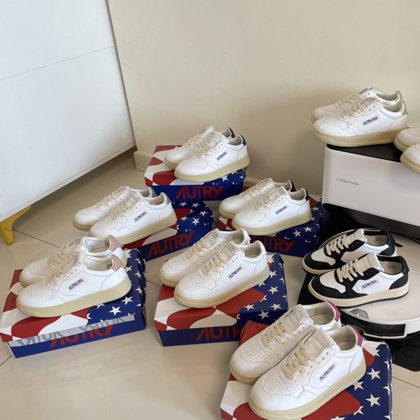 womens casual shoe autry designer leather white black shoes low board shoes running shoes basketball sneakers
womens casual shoe autry designer leather white black shoes low board shoes running shoes basketball sneakers