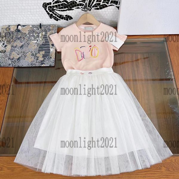 designer childrens princess skirts sets 2022 summer girls pink t shirts short sleeve mesh skirt double layer white high-end long skirts cour
designer childrens princess skirts sets 2022 summer girls pink t shirts short sleeve mesh skirt double layer white high-end long skirts cour