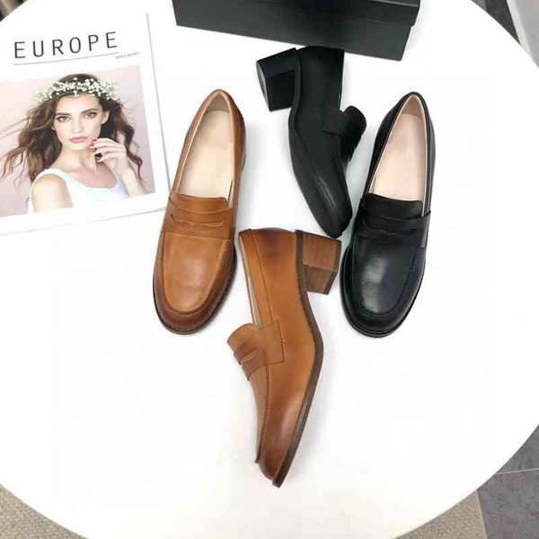sandals crown leather women's shoes college style medium heel thick hand polished single british, Black
sandals crown leather women's shoes college style medium heel thick hand polished single british, Black