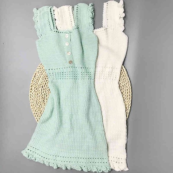 casual dresses high version french fungus edge sleeveless knitted dress women's spring thin temperament waist closing slim suspender sk, Black;gray
casual dresses high version french fungus edge sleeveless knitted dress women's spring thin temperament waist closing slim suspender sk, Black;gray