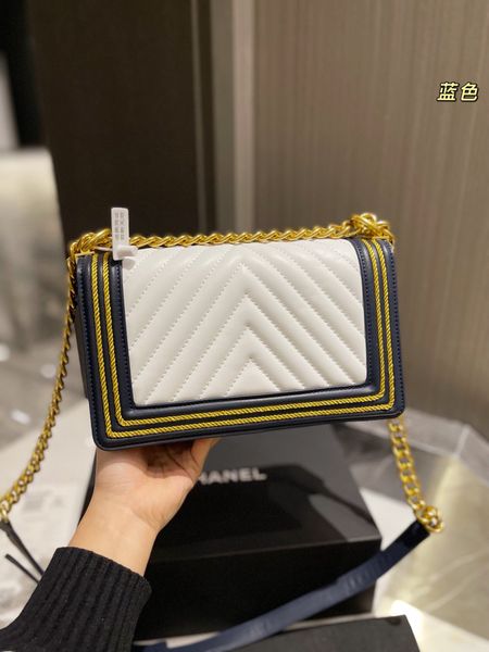 chan 2022 cc logo brand shopping bag catwalk gold-tone lacquered metal black chain bag leather square shoulder bag luxury mothers day gift f
chan 2022 cc logo brand shopping bag catwalk gold-tone lacquered metal black chain bag leather square shoulder bag luxury mothers day gift f