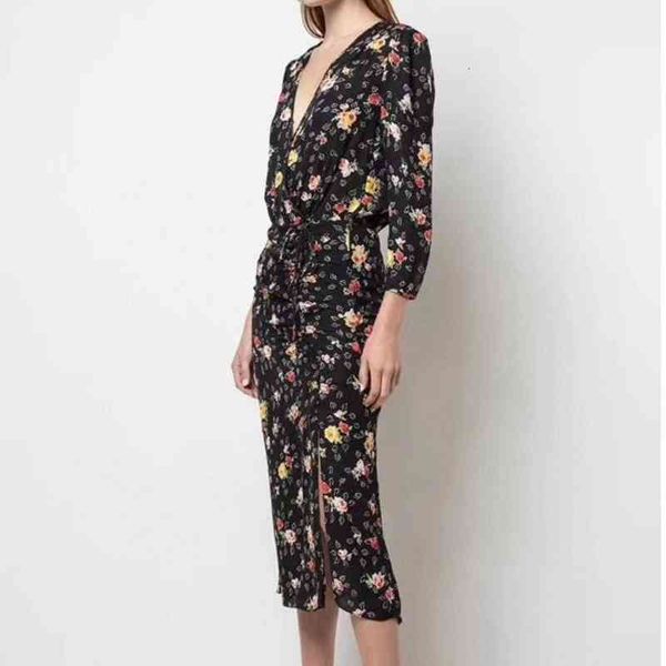 casual dresses spring and summer french vb elegant printing vneck waist closing thin split silk dress, Black;gray
casual dresses spring and summer french vb elegant printing vneck waist closing thin split silk dress, Black;gray