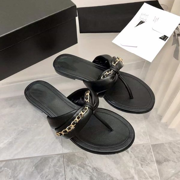 2022 spring summer luxury designer slides slippers classic pure color chains leather bandage casual platform shoes outdoor beach travel fash, Black
2022 spring summer luxury designer slides slippers classic pure color chains leather bandage casual platform shoes outdoor beach travel fash, Black