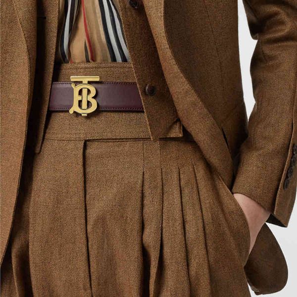 vintage copper b letter buckle li grain cowhide belt leather double-sided women's morandi trouser, Black;brown
vintage copper b letter buckle li grain cowhide belt leather double-sided women's morandi trouser, Black;brown