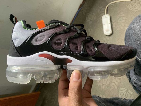 mens womens plus worldwide pack running shoes tn tns designer sneakers high quality, Black
mens womens plus worldwide pack running shoes tn tns designer sneakers high quality, Black