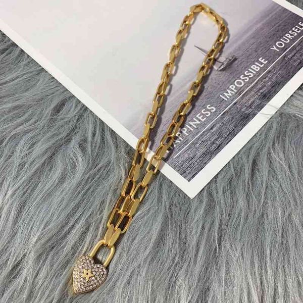 2022 women's fashion all-match high-quality new personality necklace brand wholesale family's love diamond, Silver
2022 women's fashion all-match high-quality new personality necklace brand wholesale family's love diamond, Silver