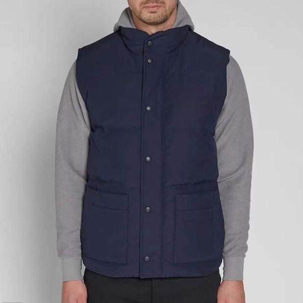 21fw solid color black waterproof down jacket vest high street winter warm sleeveless coats men women windproof fashion simple high-end cott, Black;brown
21fw solid color black waterproof down jacket vest high street winter warm sleeveless coats men women windproof fashion simple high-end cott, Black;brown