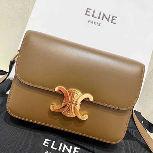 lisa's same genuine leather women's bag 2022 new fashion versatile arc de triomphe stewardess tofu oblique cross small square shou
lisa's same genuine leather women's bag 2022 new fashion versatile arc de triomphe stewardess tofu oblique cross small square shou