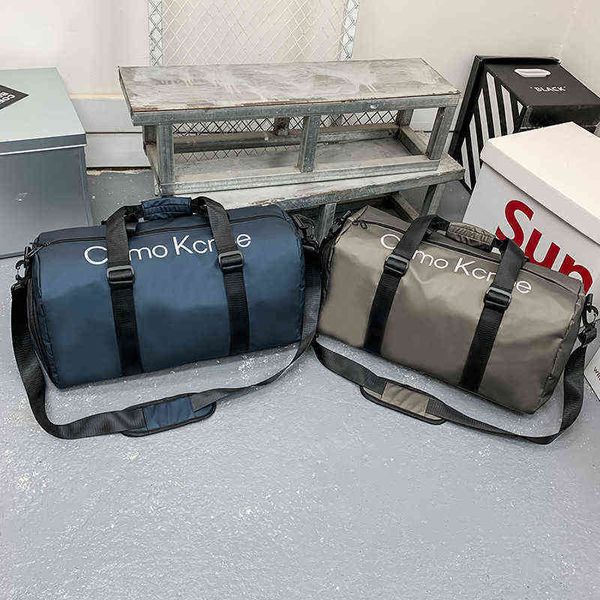 new men's travel bag large capacity waterproof folding travel bag women's portable short distance luggage storage bag can be order
new men's travel bag large capacity waterproof folding travel bag women's portable short distance luggage storage bag can be order