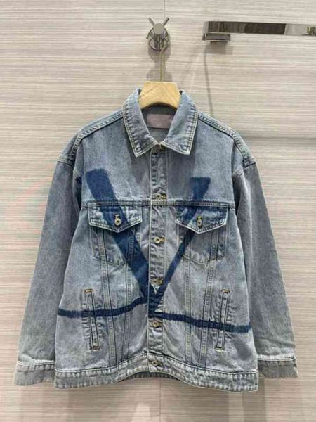 luxury womens designer jackets oversize letter logo retro distressed washed denim jacket autumn women clothing 0912, Black;brown
luxury womens designer jackets oversize letter logo retro distressed washed denim jacket autumn women clothing 0912, Black;brown