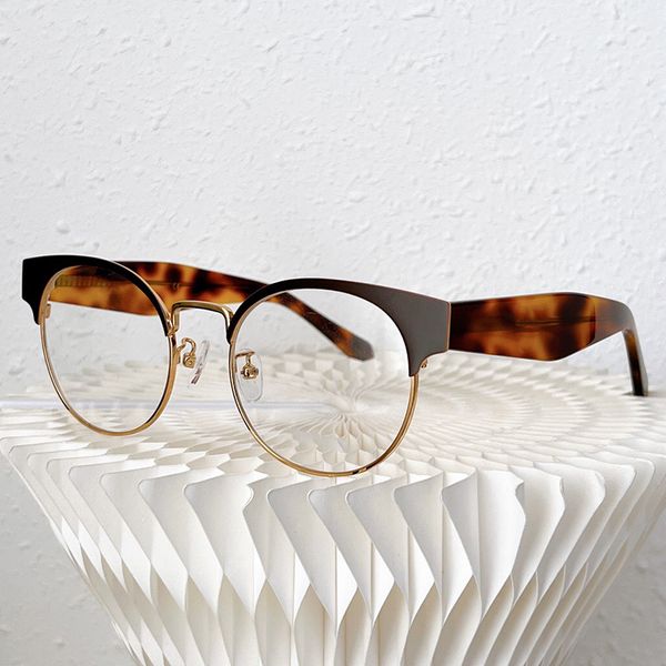 popular fashion mens ladies flat eyeglasses model: pr85wv elegant charm outdoor driving designer ladies goggles style hd lens with original, White;black
popular fashion mens ladies flat eyeglasses model: pr85wv elegant charm outdoor driving designer ladies goggles style hd lens with original, White;black