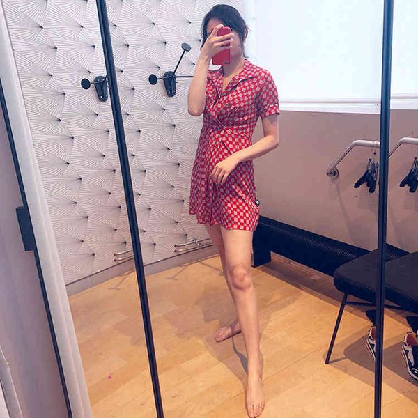 french s family spring and summer temperament polo short sleeve printed plaid chiffon slim skirt dress women, Black;gray
french s family spring and summer temperament polo short sleeve printed plaid chiffon slim skirt dress women, Black;gray