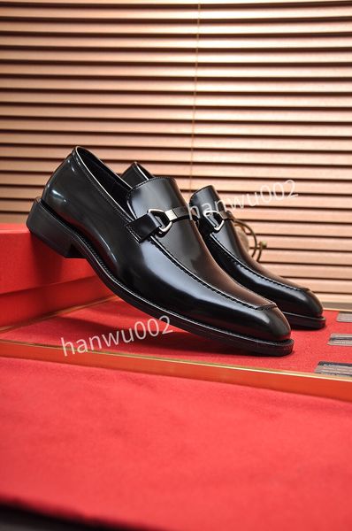 2022 designer shoes boots fashion luxury shoes men's leather lace up platform sole sneakers casual size38-45, Black
2022 designer shoes boots fashion luxury shoes men's leather lace up platform sole sneakers casual size38-45, Black