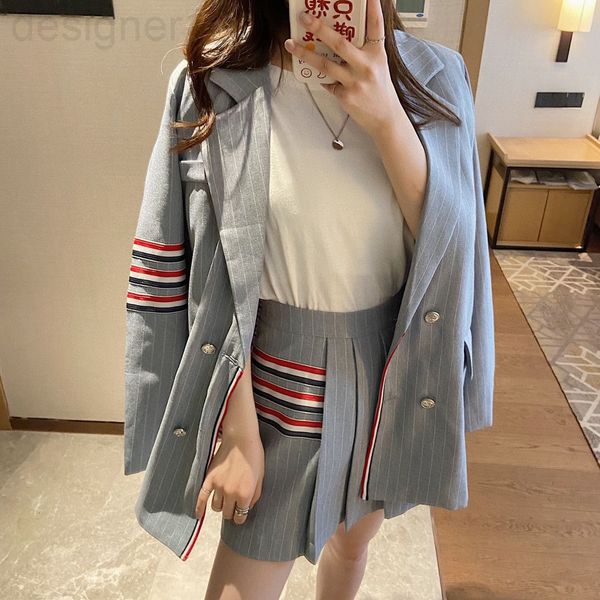 two piece dress designer 22 spring and autumn tb british college style three color ribbon four bar suit jacket + pleated high waist skirt fa, White
two piece dress designer 22 spring and autumn tb british college style three color ribbon four bar suit jacket + pleated high waist skirt fa, White