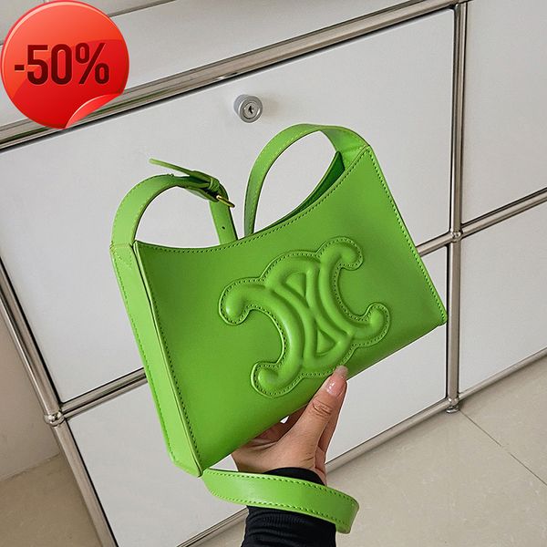 factory directly bag female new light luxury hand fashion crcent triumphal arch armpit bag designer bags
factory directly bag female new light luxury hand fashion crcent triumphal arch armpit bag designer bags