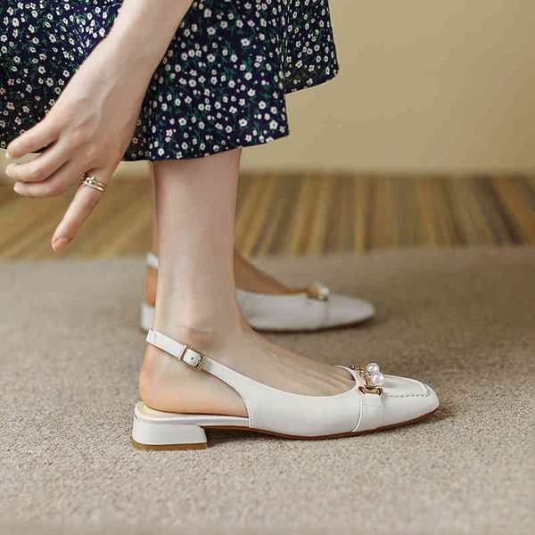 sandals small square head metal decorative baotou back empty simple sandals summer korean pearl low heel fashion oppa, Black
sandals small square head metal decorative baotou back empty simple sandals summer korean pearl low heel fashion oppa, Black