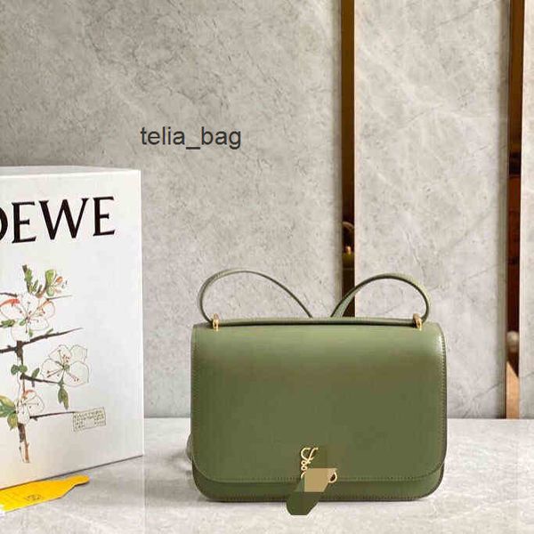 handbags designer loews leather bags women's 2022 cowhide messenger tofu single shoulder niche design feeling versatile small square
handbags designer loews leather bags women's 2022 cowhide messenger tofu single shoulder niche design feeling versatile small square
