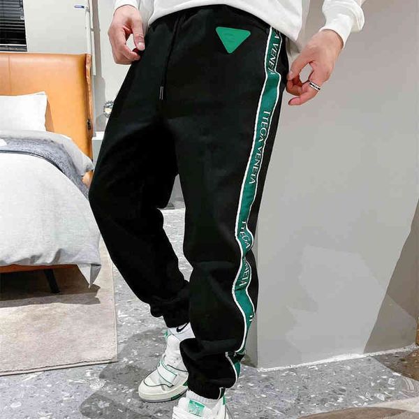 selling bv autumn and winter new bottega 2022 veneta couple leather label letter webbing plush leisure sports pants for men women, Black
selling bv autumn and winter new bottega 2022 veneta couple leather label letter webbing plush leisure sports pants for men women, Black