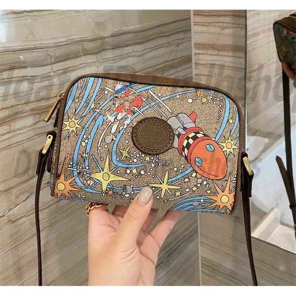 fashion women luxurys g designers shoulder bags handbags wallet mini cartoon joint camera bag totes crossbody handbag ry51
fashion women luxurys g designers shoulder bags handbags wallet mini cartoon joint camera bag totes crossbody handbag ry51