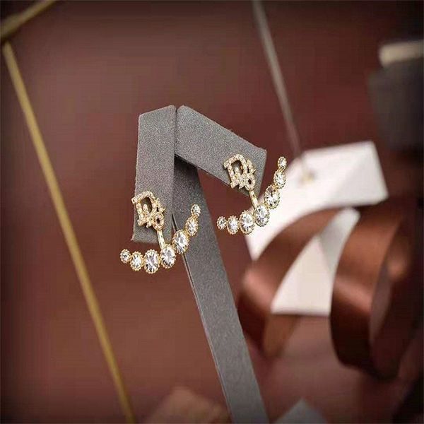 80% off online 2022 letter diamond fashion stud brass earrings female 925 silver needle, Golden
80% off online 2022 letter diamond fashion stud brass earrings female 925 silver needle, Golden