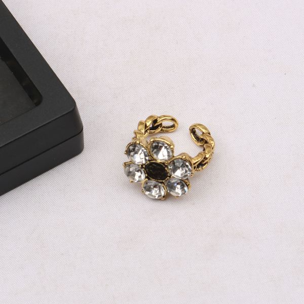 15 paragraph style couple rings designer luxurious love charm bague homme fashion men woman diamond moissanite rings engagement ring origina, Slivery;golden
15 paragraph style couple rings designer luxurious love charm bague homme fashion men woman diamond moissanite rings engagement ring origina, Slivery;golden
