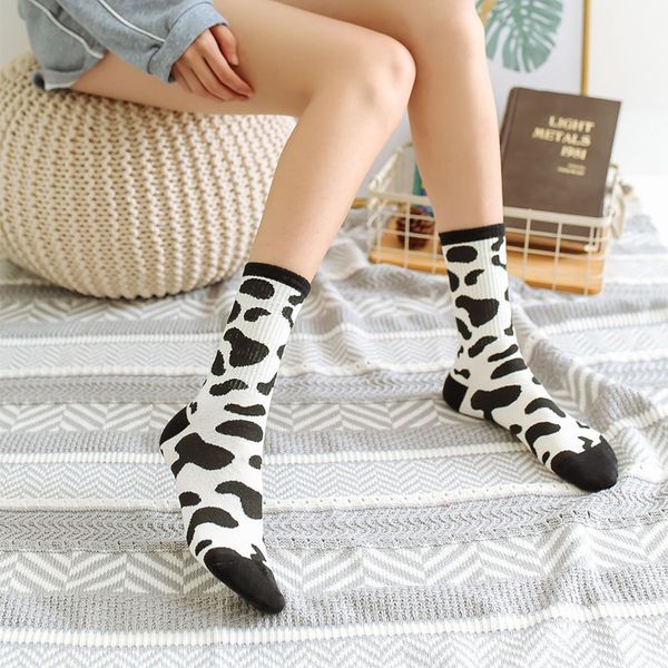 korean style street trend female socks black and white cow pattern hip-hop sports tube socks men women socks
korean style street trend female socks black and white cow pattern hip-hop sports tube socks men women socks