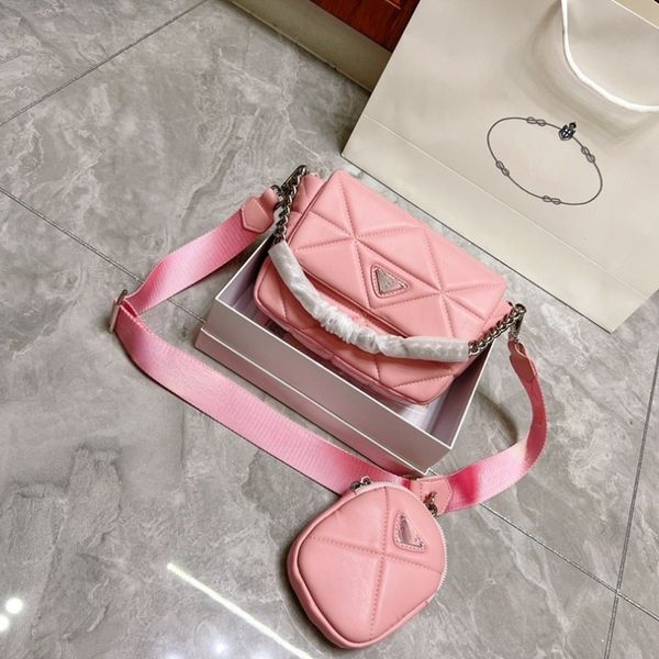 p2022 new three-in-one cloud armpit bag advanced sense bag lingge leather chain slung postmanlatest design
p2022 new three-in-one cloud armpit bag advanced sense bag lingge leather chain slung postmanlatest design