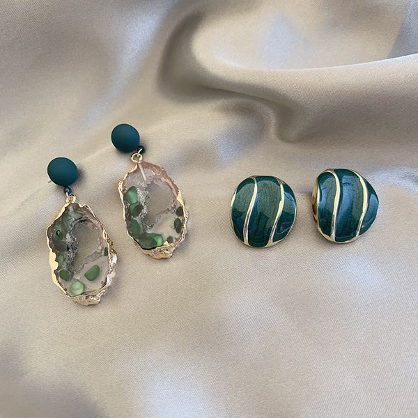 earrings high-quality green temperament celebrities 925 pure silver needle minority female, Golden;silver
earrings high-quality green temperament celebrities 925 pure silver needle minority female, Golden;silver